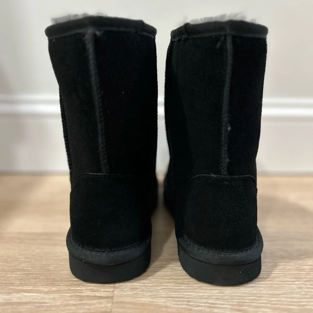 Quince Australian Shearling Mid Calf Boots Winter Black Women’s Size 7 NEW